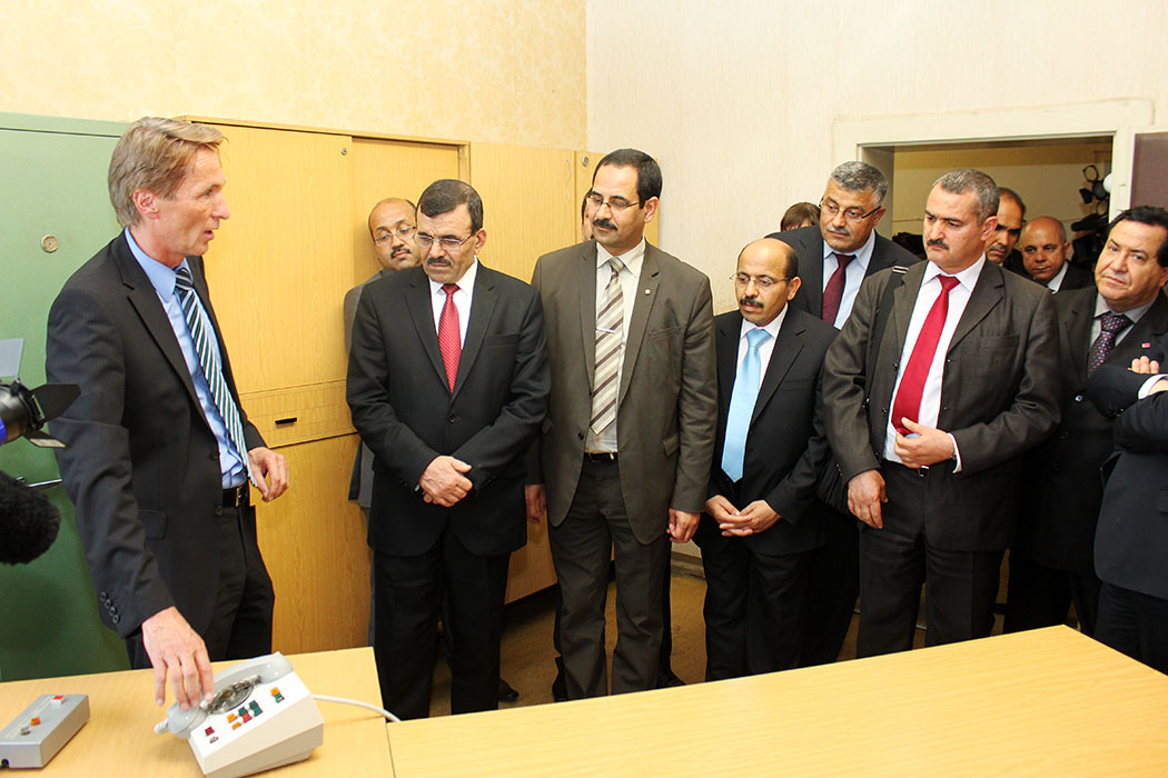 Ali Larayedh et son cabinet, à Berlin